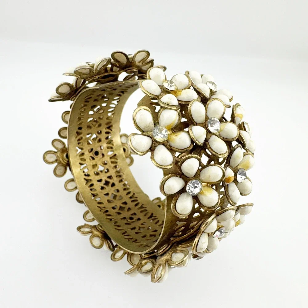 Vintage‎ Floral Rhinestone Cuff Bracelet White Enamel Flowers Gold Tone Bangle